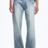 Anti Unisex-Jeans mit niedriger Taille, geradem Schnitt und normaler Passform – Blue Moon – Hellblau | Cheap Monday GB Anti Unisex-Jeans mit niedriger Taille, geradem Schnitt und normaler Passform – Blue Moon – Hellblau | Cheap Monday GB