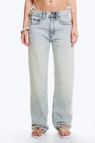 Anti Unisex-Jeans mit niedriger Taille, geradem Schnitt und normaler Passform – Hellblau | Cheap Monday GB