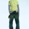 Anti Unisex-Jeans mit niedriger Taille, geradem Schnitt und normaler Passform – Marinegrün – Grün | Cheap Monday GB Anti Unisex-Jeans mit niedriger Taille, geradem Schnitt und normaler Passform – Marinegrün – Grün | Cheap Monday GB