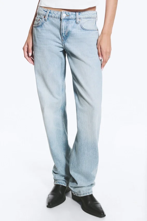 Arrow Low Rise Regular Straight Jeans – Aeon Blue – Hellblau Arrow Low Rise Regular Straight Jeans – Aeon Blue – Hellblau