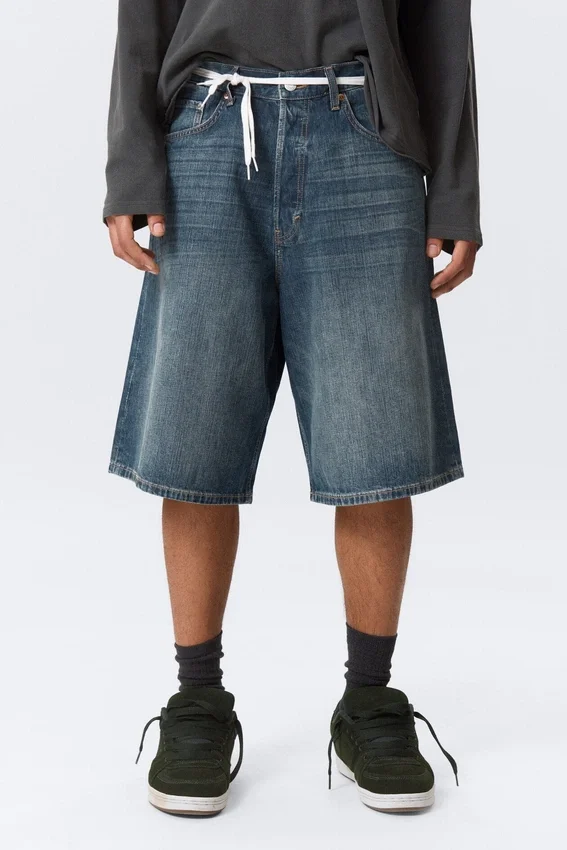 Astro Mid Rise Loose Baggy Denim Shorts – Blue Hymn – Mittelblau Astro Mid Rise Loose Baggy Denim Shorts – Blue Hymn – Mittelblau