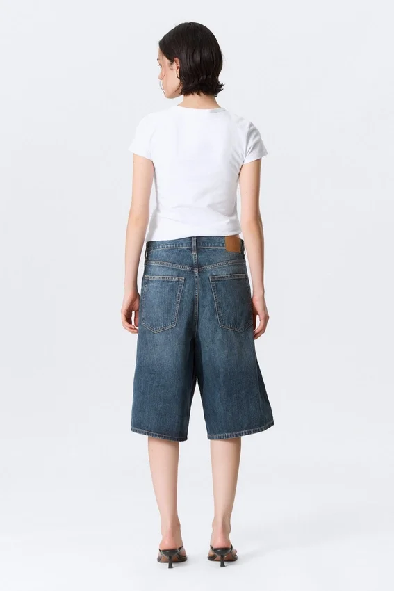Astro Mid Rise Loose Baggy Denim Shorts – Blue Hymn – Mittelblau Astro Mid Rise Loose Baggy Denim Shorts – Blue Hymn – Mittelblau