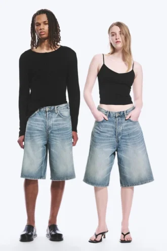 Astro Mid Rise Loose Baggy Denim Shorts – Blue Stream – Mittelblau