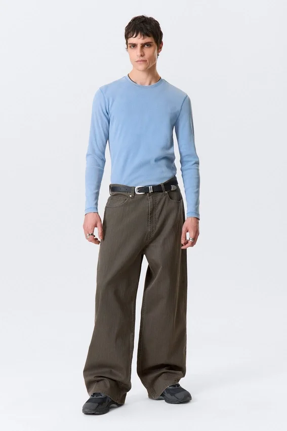 Astro Mid Rise Loose Baggy Structured Hose – Dunkelbraun Astro Mid Rise Loose Baggy Structured Hose – Dunkelbraun