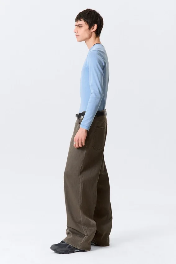 Astro Mid Rise Loose Baggy Structured Hose – Dunkelbraun Astro Mid Rise Loose Baggy Structured Hose – Dunkelbraun