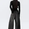Astro Mid Rise Loose Baggy Unisex-Jeans – Chelsea Black – Schwarz Astro Mid Rise Loose Baggy Unisex-Jeans – Chelsea Black – Schwarz