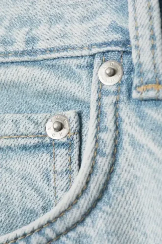 Astro Mid Rise Loose Baggy Unisex-Jeans – Schneeblau – Hellblau