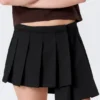 Asymmetrischer, plissierter Wickel-Minirock – Schwarz Asymmetrischer, plissierter Wickel-Minirock – Schwarz