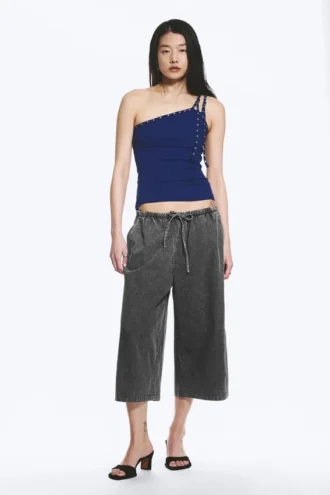 Asymmetrisches Tanktop mit Ösen – Hellblau