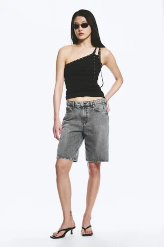 Asymmetrisches Tanktop mit Ösenverzierung – Schwarz