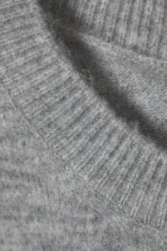 Ayla-Pullover – Staubgrau Ayla-Pullover – Staubgrau
