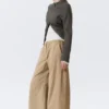Baggy-Hose mit niedriger Leibhöhe aus Ripstop – Beige Baggy-Hose mit niedriger Leibhöhe aus Ripstop – Beige