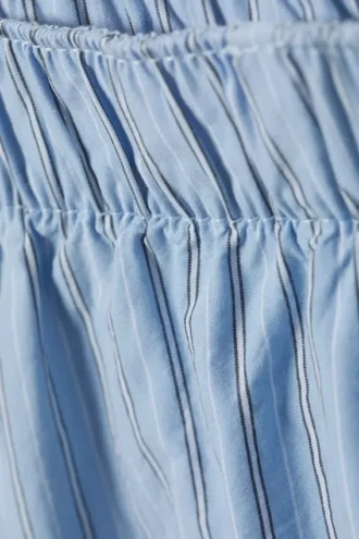 Baumwoll-Shorts mit niedriger Leibhöhe – gestreift, hellblau Baumwoll-Shorts mit niedriger Leibhöhe – gestreift, hellblau
