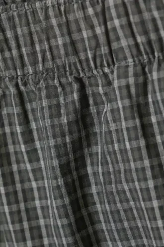 Baumwoll-Shorts mit niedriger Leibhöhe – Karomuster in Dunkelgrau Baumwoll-Shorts mit niedriger Leibhöhe – Karomuster in Dunkelgrau