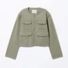 Baumwolljacke mit abnehmbaren Ärmeln – Hellstaubiges Khaki-Grün Baumwolljacke mit abnehmbaren Ärmeln – Hellstaubiges Khaki-Grün