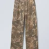 Bedruckte Jogginghose in lockerer Passform – Khaki – Woodland Bedruckte Jogginghose in lockerer Passform – Khaki – Woodland