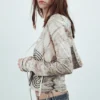 Bedrucktes Kapuzenshirt mit Nieten – Dusty Mole Bedrucktes Kapuzenshirt mit Nieten – Dusty Mole