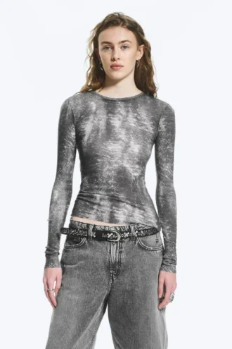 Bedrucktes, schmal geschnittenes Langarmshirt – Schwarz – Krokodil-Print