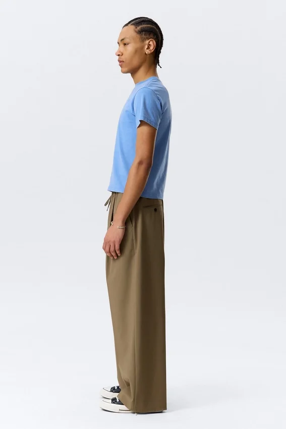 Übergroße Anzughose – Beige Übergroße Anzughose – Beige