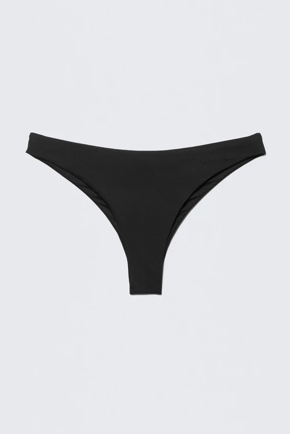 Bikini-Hose im brasilianischen Schnitt – Schwarz Bikini-Hose im brasilianischen Schnitt – Schwarz