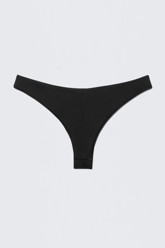 Bikini-Hose im brasilianischen Schnitt – Schwarz Bikini-Hose im brasilianischen Schnitt – Schwarz