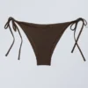 Bikini-Höschen mit Bändern – Dunkelbraun Bikini-Höschen mit Bändern – Dunkelbraun