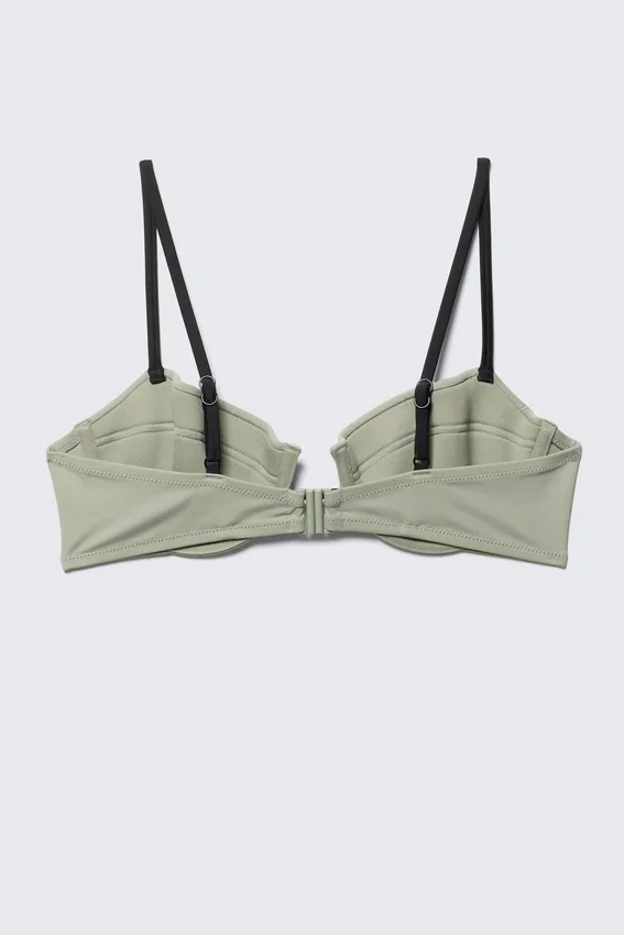 Bikini-Oberteil mit Bügeln und Polsterung – Hellkhaki Bikini-Oberteil mit Bügeln und Polsterung – Hellkhaki