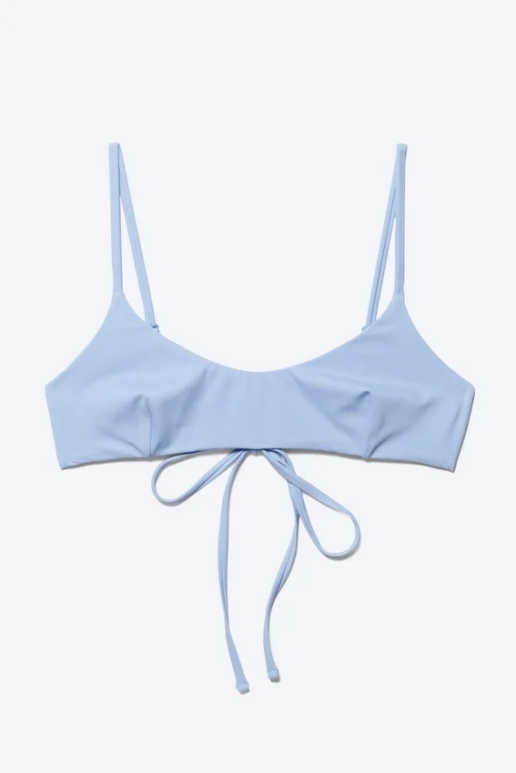 Bikini-Oberteil mit Trägern – Hellblau Bikini-Oberteil mit Trägern – Hellblau