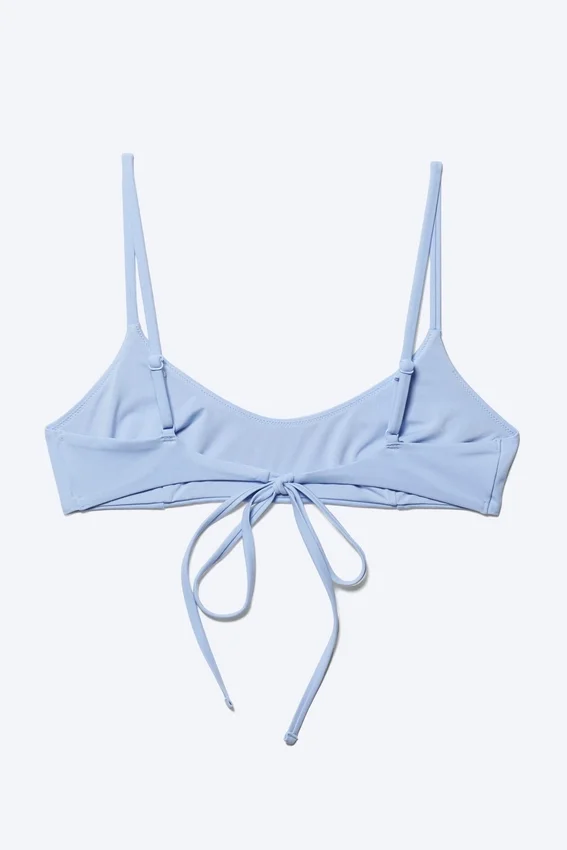 Bikini-Oberteil mit Trägern – Hellblau Bikini-Oberteil mit Trägern – Hellblau