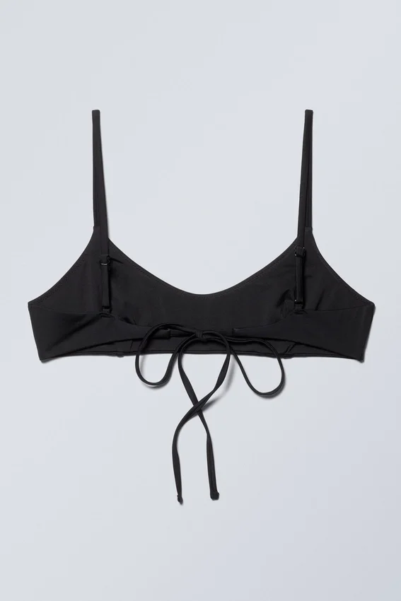 Bikini-Oberteil mit Trägern – Schwarz Bikini-Oberteil mit Trägern – Schwarz
