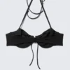 Bikini-Oberteil mit Trägern und Bügeln – Schwarz Bikini-Oberteil mit Trägern und Bügeln – Schwarz