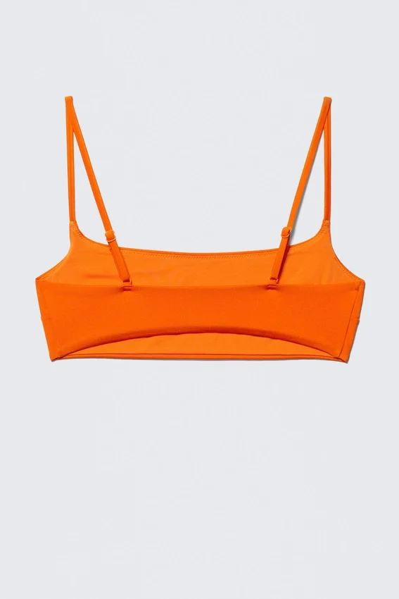 Bikini-Oberteil mit U-Ausschnitt – Leuchtendes Orange Bikini-Oberteil mit U-Ausschnitt – Leuchtendes Orange