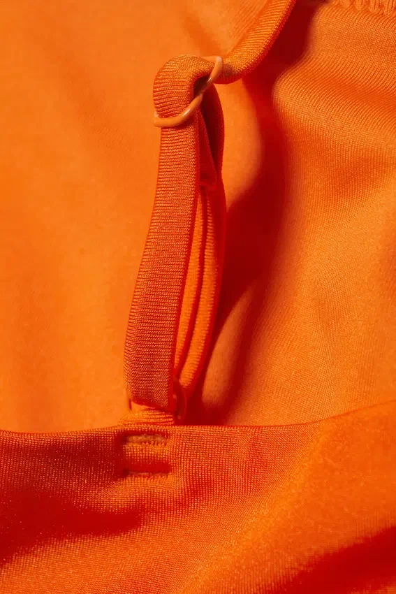 Bikini-Oberteil mit U-Ausschnitt – Leuchtendes Orange Bikini-Oberteil mit U-Ausschnitt – Leuchtendes Orange
