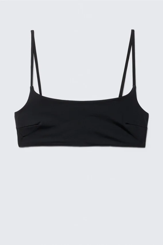 Bikini-Oberteil mit U-Ausschnitt – Schwarz Bikini-Oberteil mit U-Ausschnitt – Schwarz