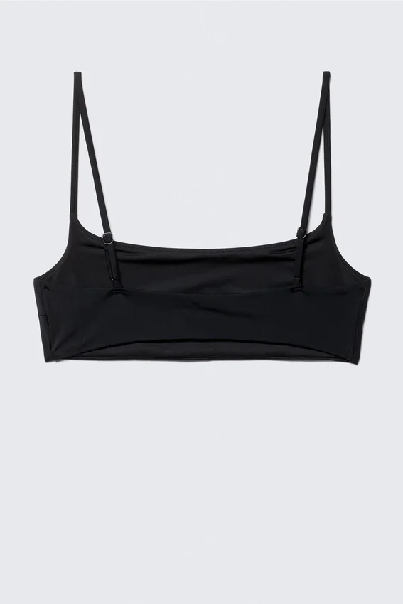 Bikini-Oberteil mit U-Ausschnitt – Schwarz Bikini-Oberteil mit U-Ausschnitt – Schwarz