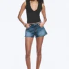 Bite Mini-Jeansshorts mit niedriger Leibhöhe – Radio Blue – Mittelblau Bite Mini-Jeansshorts mit niedriger Leibhöhe – Radio Blue – Mittelblau