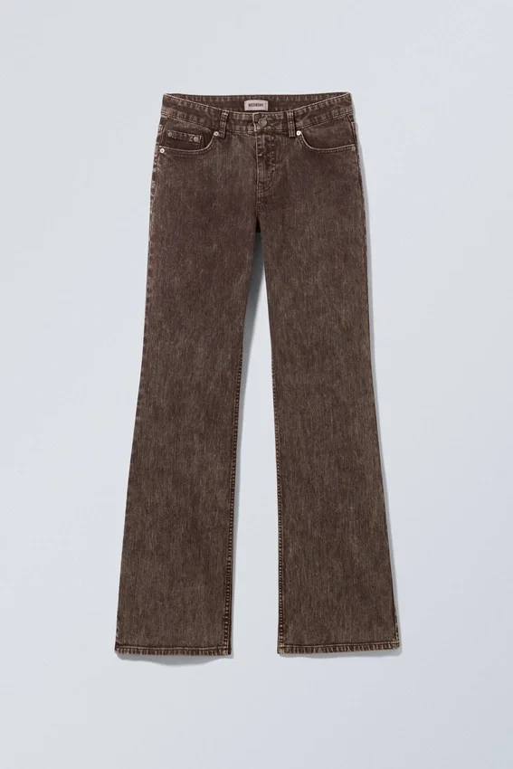 Bootcut-Hose aus Baumwolle mit niedriger Leibhöhe – strukturiert, dunkelbraun Bootcut-Hose aus Baumwolle mit niedriger Leibhöhe – strukturiert, dunkelbraun
