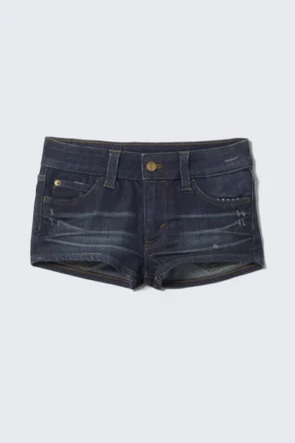 Booty Bei Low Rise Mini-Jeans-Shorts – Dunkelblau | Cheap Monday GB Booty Bei Low Rise Mini-Jeans-Shorts – Dunkelblau | Cheap Monday GB