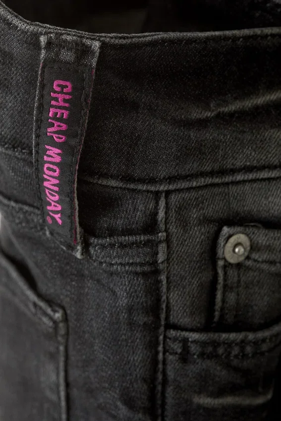 Booty Bei Low Rise Skinny Bootcut Jeans – Mabel Black – Schwarz | Cheap Monday Gb Booty Bei Low Rise Skinny Bootcut Jeans – Mabel Black – Schwarz | Cheap Monday Gb