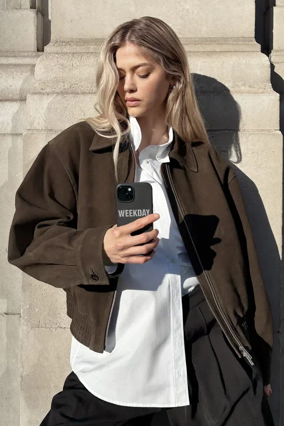Boxy-Jacke aus Wildleder mit Reißverschluss – Dunkelbraun Boxy-Jacke aus Wildleder mit Reißverschluss – Dunkelbraun