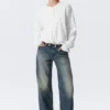 Boxy Langarm-Henley-T-Shirt – Weiß Boxy Langarm-Henley-T-Shirt – Weiß