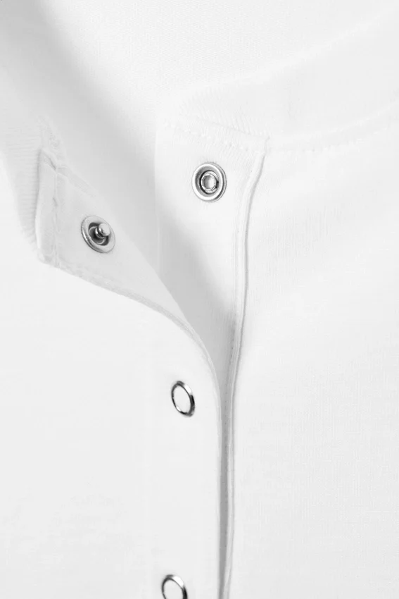 Boxy Langarm-Henley-T-Shirt – Weiß Boxy Langarm-Henley-T-Shirt – Weiß