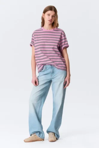 Boxy-T-Shirt aus Baumwolle – gestreift in Rosa