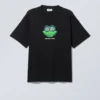 Boxy T-Shirt mit Print – Schwarz – The Frog is Here Boxy T-Shirt mit Print – Schwarz – The Frog is Here