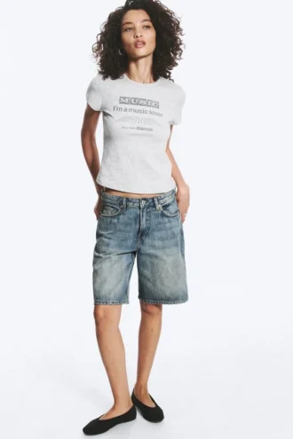 Boxy-T-Shirt mit Print und kurzen Ärmeln – Grau meliert Boxy-T-Shirt mit Print und kurzen Ärmeln – Grau meliert