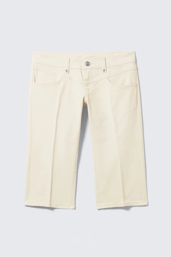 Capri-Hose mit extrem niedriger Leibhöhe – Staubweiß Capri-Hose mit extrem niedriger Leibhöhe – Staubweiß