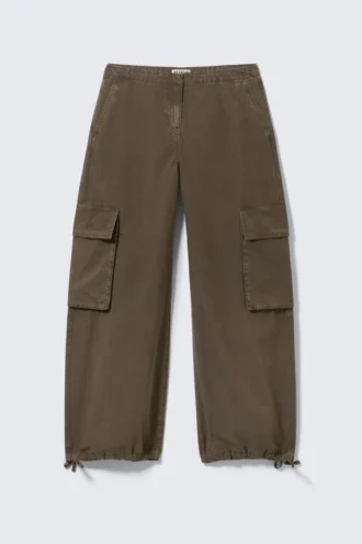 Cargohose mit niedriger Leibhöhe und weitem Bein – Dunkelkhaki