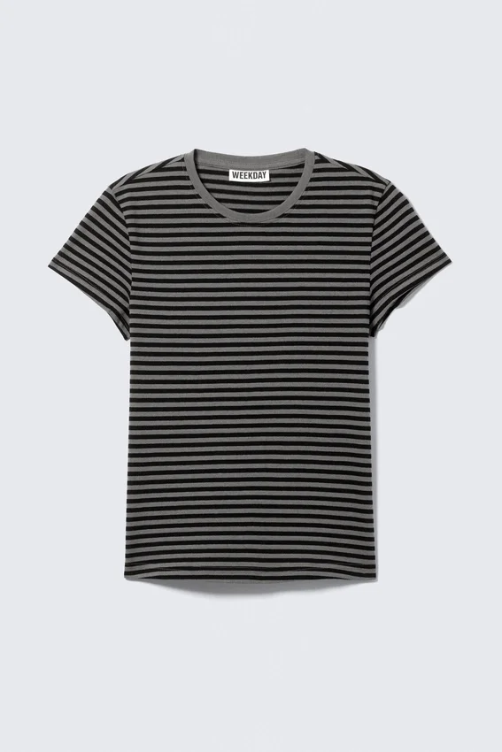 Carla Slim Fit T-Shirt – Dusty Grey Carla Slim Fit T-Shirt – Dusty Grey