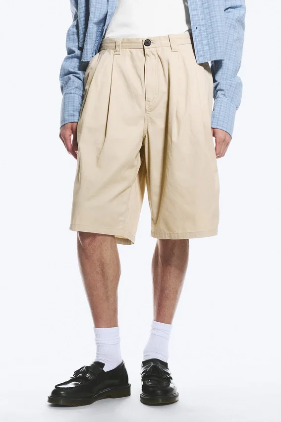 Chino-Shorts aus Baumwolle – Hellstaubbeige Chino-Shorts aus Baumwolle – Hellstaubbeige