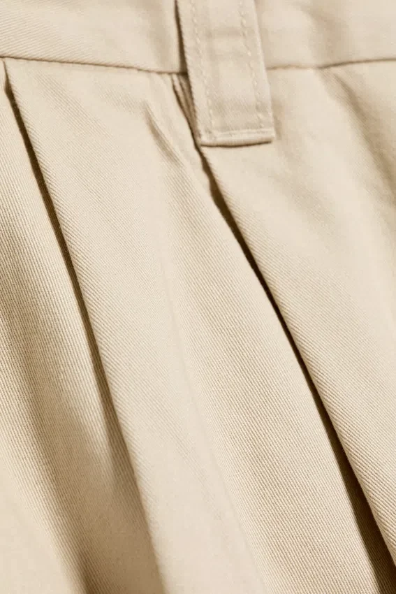 Chino-Shorts aus Baumwolle – Hellstaubbeige Chino-Shorts aus Baumwolle – Hellstaubbeige